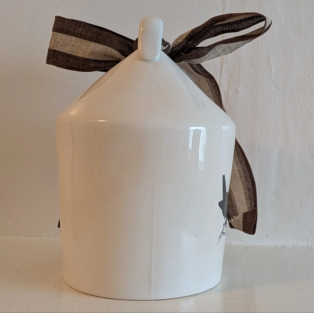 2018 RAE DUNN Ceramic Chirp Birdhouse